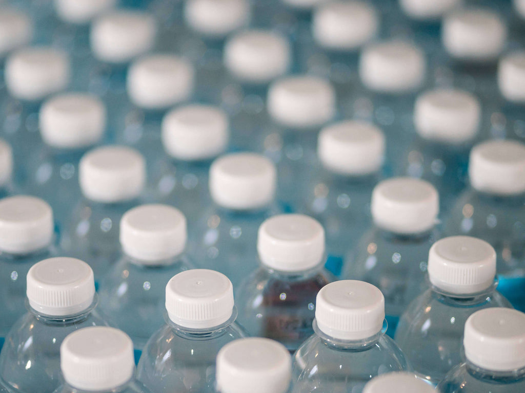 4 Reasons to Ditch Your Disposable Water Bottle