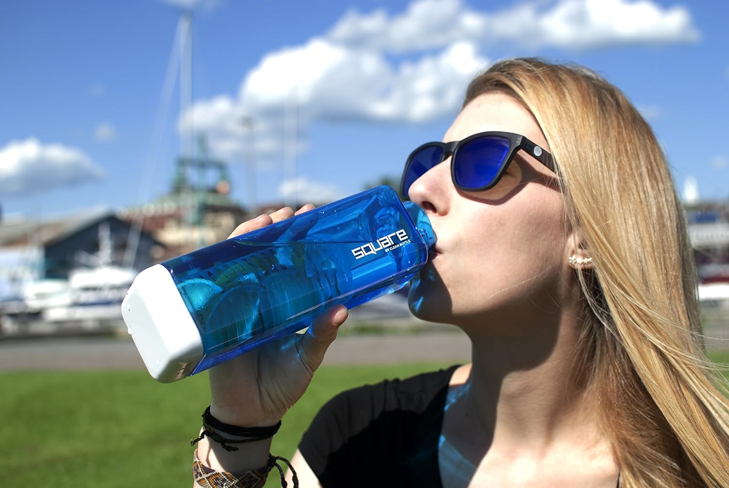 The Square Bottle – Leak-Proof, Easy-Clean Hydration with Patented Design
